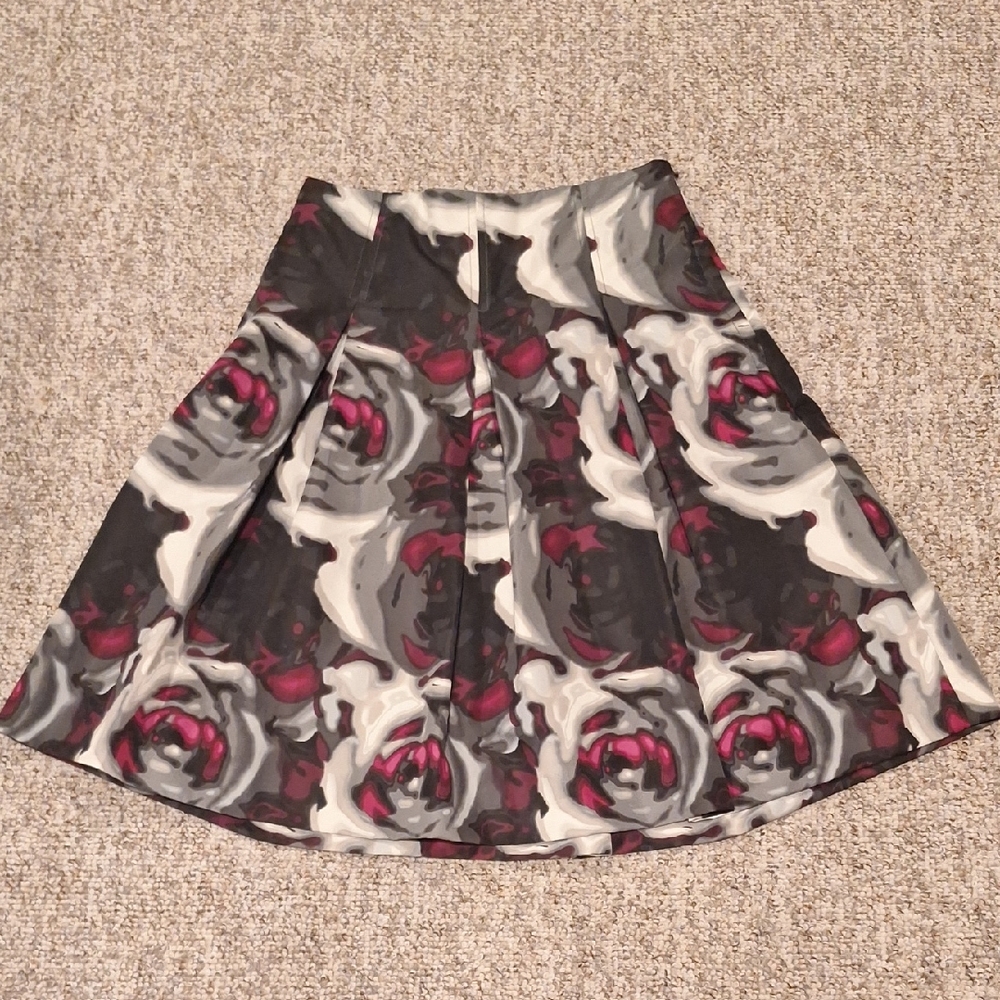Express Floral Shiny A-Line Skirt - Black, Gray And Magenta